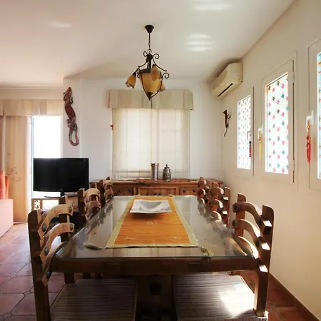 Casa Santacruz Spainsunrentals 1067 Tatil Evi Nerja