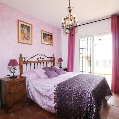 Casa Santacruz Spainsunrentals 1067 * Nerja