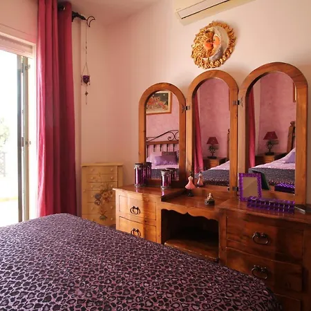 Casa Santacruz Spainsunrentals 1067 *